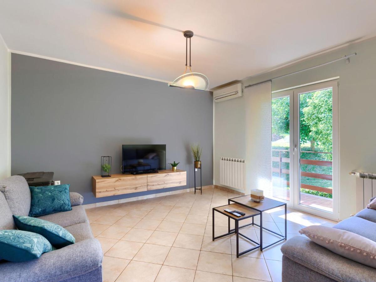 Holiday Home Carlo - Ipc102 By Interhome Pićan Exteriér fotografie