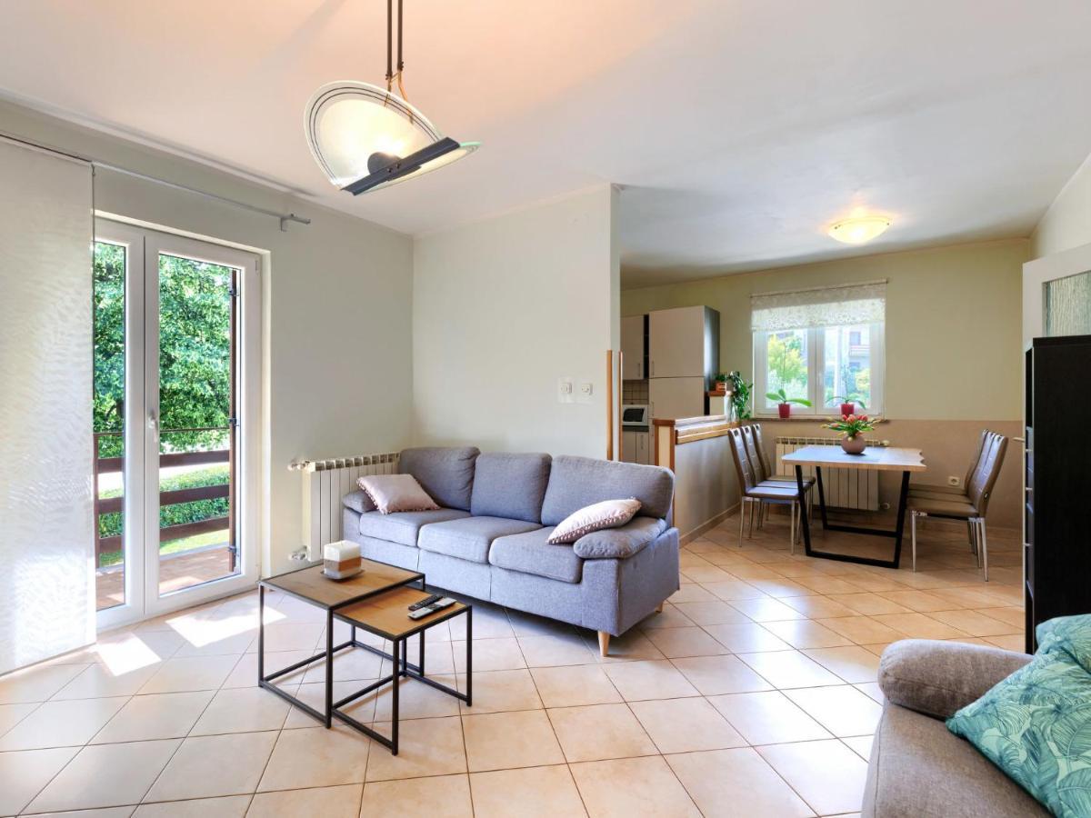 Holiday Home Carlo - Ipc102 By Interhome Pićan Exteriér fotografie
