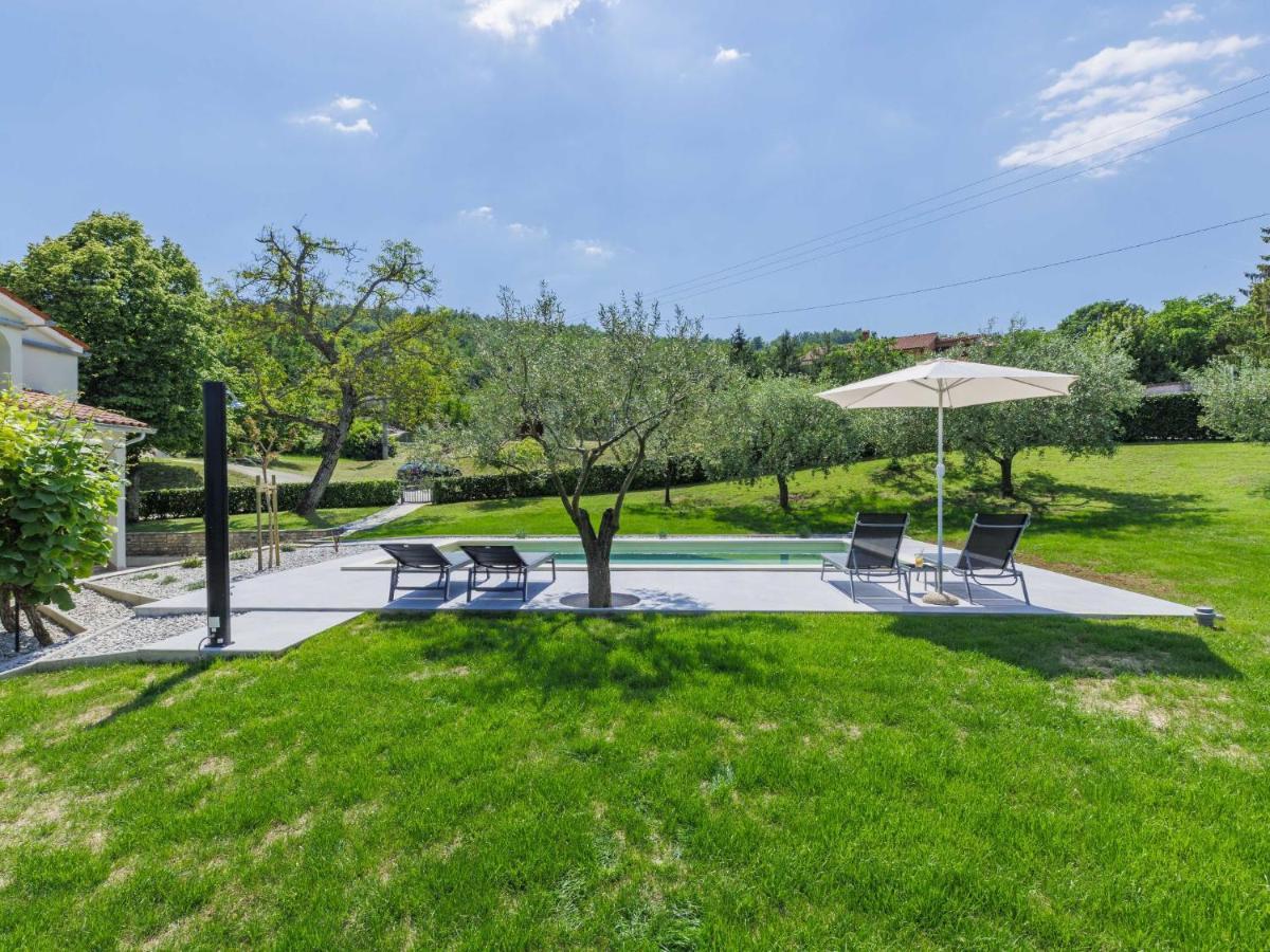 Holiday Home Carlo - Ipc102 By Interhome Pićan Exteriér fotografie