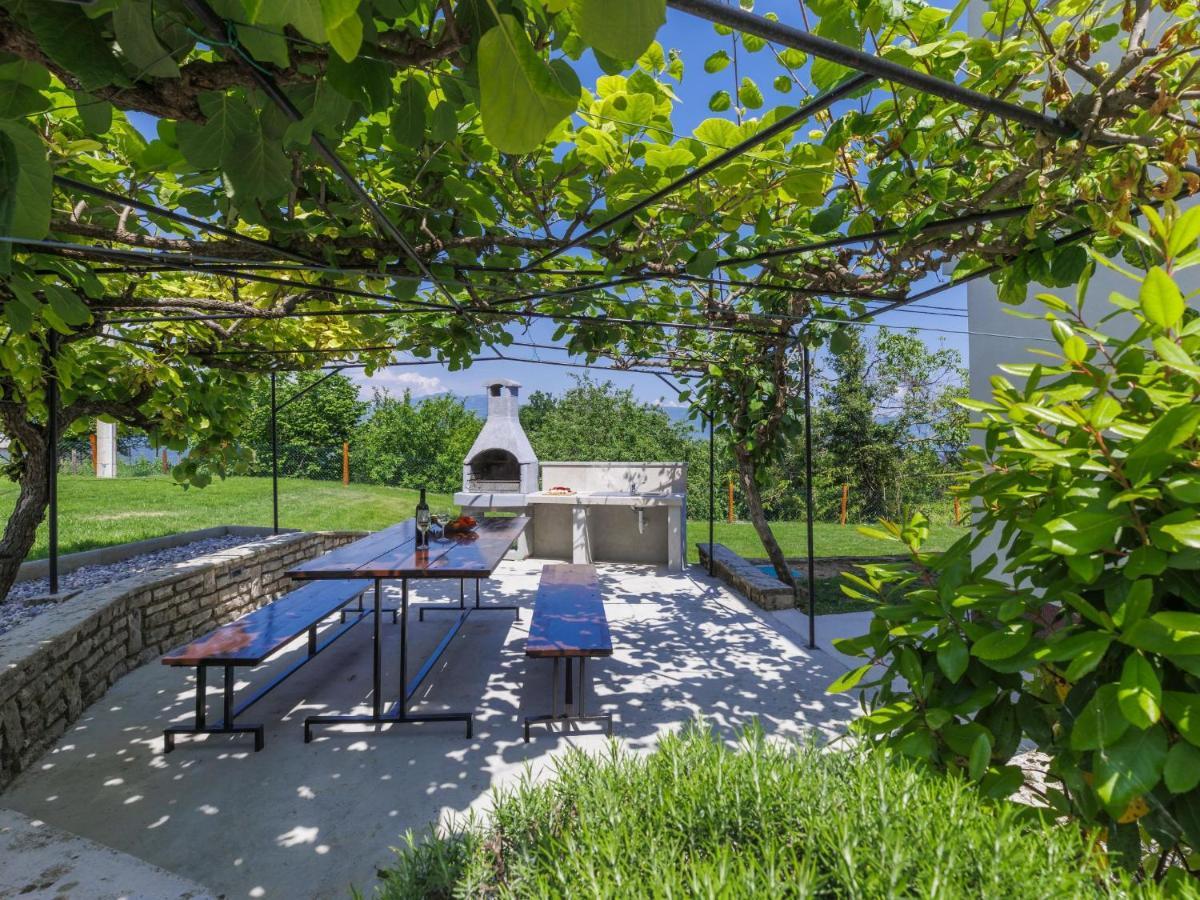 Holiday Home Carlo - Ipc102 By Interhome Pićan Exteriér fotografie